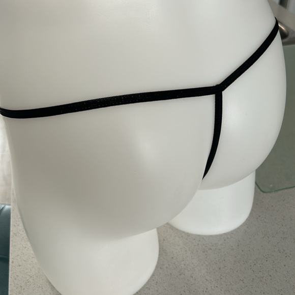 Sexy naughty Adam leaf string underwear - Picture 4 of 8